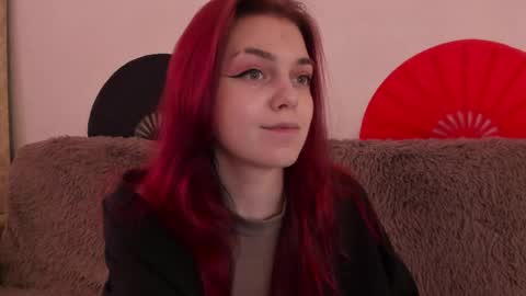 Caroline online show from 04-24-26, 12:07