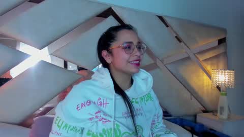 Caroline Sweet online show from 12-19-24, 10:13