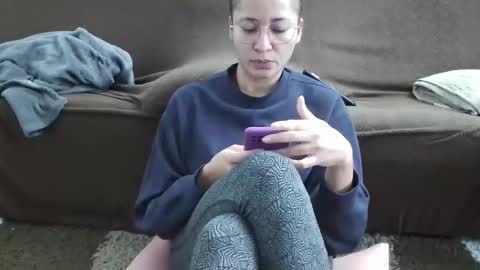 cat online show from 10-31-25, 02:51