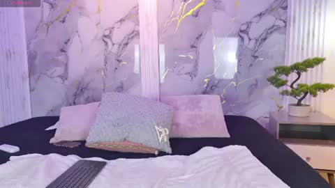 _charlotte_queen_ online show from 07-01-26, 06:51