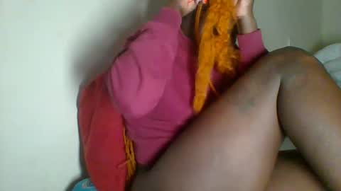 Snapshot of _clara01 chatting on 01-24-25, 06:57 clara online show from 01-24-25, 06:57