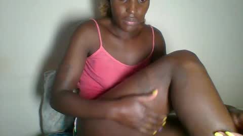 Snapshot of _clara01 chatting on 02-22-25, 10:29 clara online show from 02-22-25, 10:29