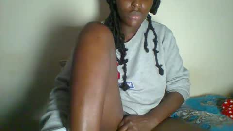 Snapshot of _clara01 chatting on 03-06-25, 07:36 clara online show from 03-06-25, 07:36