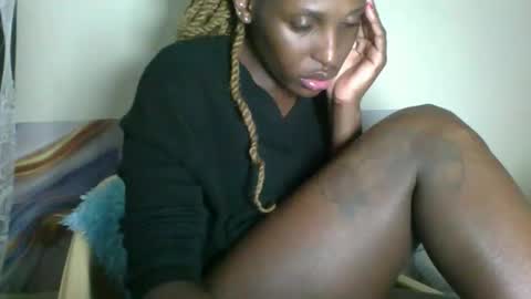 clara online show from 12-05-25, 08:12