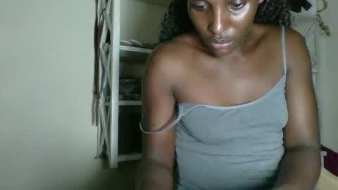 clara online show from 03-31-26, 12:27