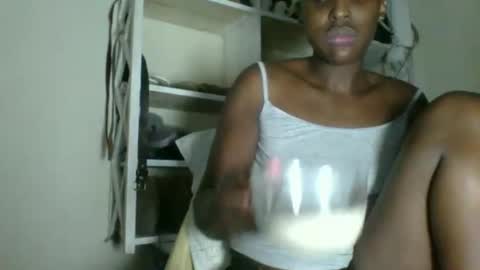 clara online show from 04-19-26, 10:03