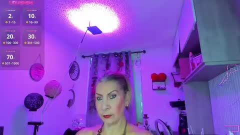  cristal ayala online show from 07-06-26, 12:18