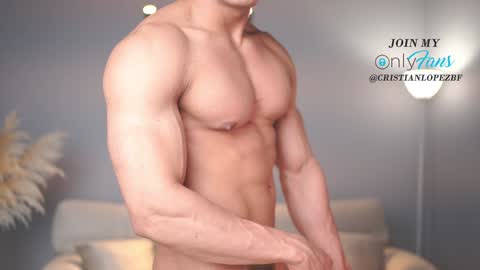 Snapshot of _cristianlopez chatting on 12-11-24, 11:32 50 OFF TODAY  onlyfans cristianlopezbf online show from 12-11-24, 11:32