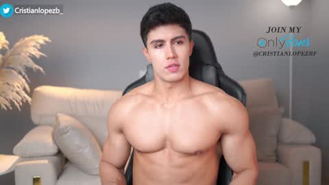 Snapshot of _cristianlopez chatting on 02-06-25, 06:35 50 OFF TODAY  onlyfans cristianlopezbf online show from 02-06-25, 06:35