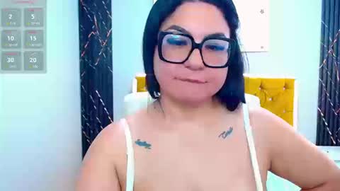 _curvy_mature_ online show from 01-19-26, 04:00