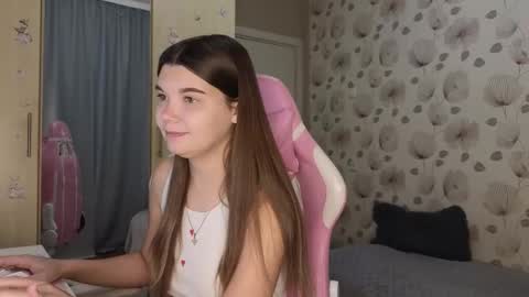 _cute_ice online show from 09-24-25, 05:44