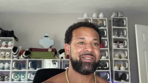 Snapshot of _da_d1ck_ chatting on 08-03-26, 08:12 Da d1ck online show from 08-03-26, 08:12