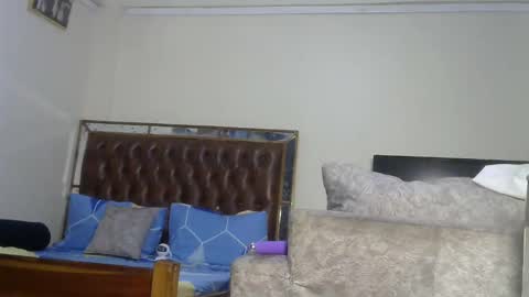 Snapshot of _daddyslittlemonster_ chatting on 01-14-25, 05:56 lily online show from 01-14-25, 05:56