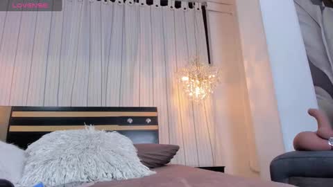 Dahiana Lincoln online show from 01-23-25, 07:40