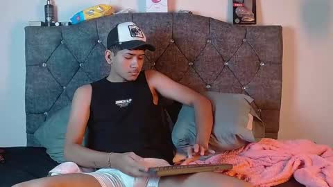 _daphne_gray online show from 10-21-25, 05:19