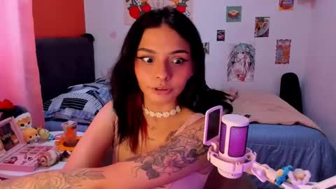 Snapshot of _dayanne_ chatting on 12-07-24, 08:38 Pao online show from 12-07-24, 08:38