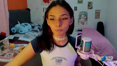 Snapshot of _dayanne_ chatting on 12-12-24, 03:32 Pao online show from 12-12-24, 03:32