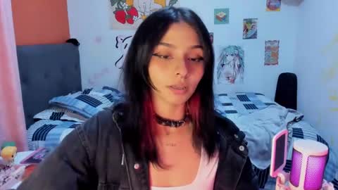 Snapshot of _dayanne_ chatting on 02-04-25, 02:49 Pao online show from 02-04-25, 02:49