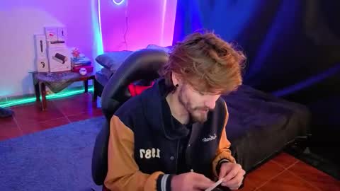 delacruz online show from 12-15-25, 12:09