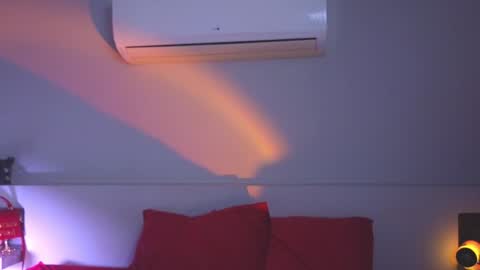 Snapshot of _demi_dee_ chatting on 01-07-25, 12:52 DemiDee online show from 01-07-25, 12:52