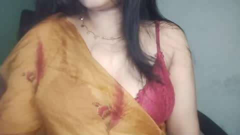 _dreamgirl_0 online show from 04-21-26, 10:43