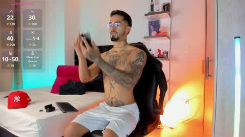 Duriel online show from 04-07-26, 04:40