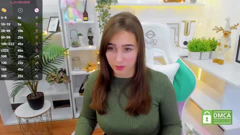 Lizzy  online show from 01-09-25, 09:47