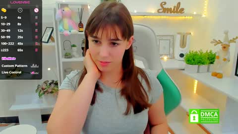 Lizzy  online show from 02-02-25, 10:17