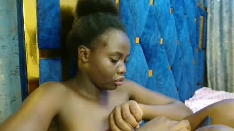 Elinah online show from 12-01-25, 04:28