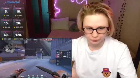 Snapshot of _elven_dreams__ chatting on 02-27-25, 07:12 chloue and Gretta online show from 02-27-25, 07:12