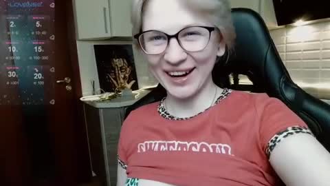 chloue and Gretta online show from 07-24-26, 06:28