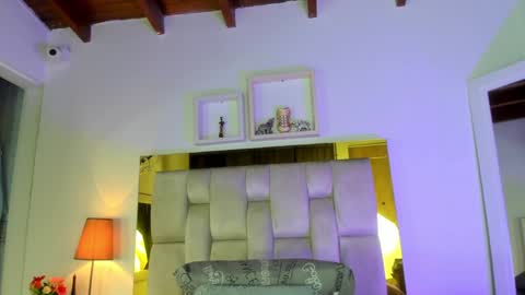 Isabella online show from 02-05-25, 12:06