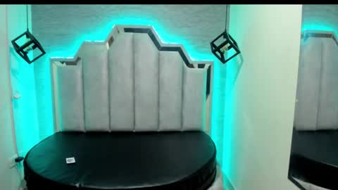 Emily  online show from 10-07-25, 11:18