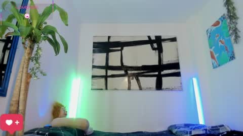 Snapshot of _emmaruiz chatting on 07-10-26, 07:12 Emma online show from 07-10-26, 07:12