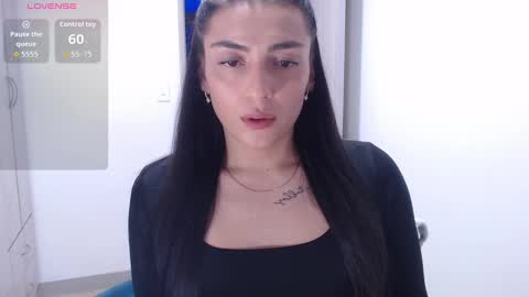  Erica Vanderhill  online show from 09-12-25, 09:48