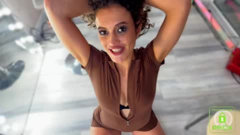 Snapshot of _eva_001 chatting on 05-24-26, 09:31 Eva online show from 05-24-26, 09:31
