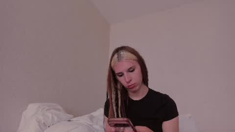 Eva online show from 07-15-26, 05:56