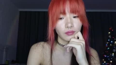 Snapshot of _eve____ chatting on 12-05-24, 07:17 EveEva online show from 12-05-24, 07:17