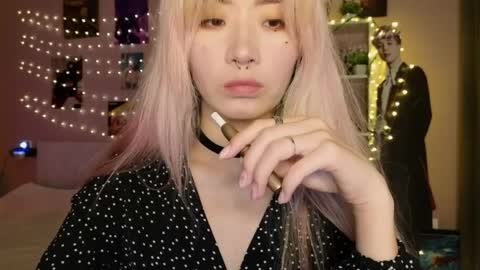 EveEva online show from 04-19-26, 02:00