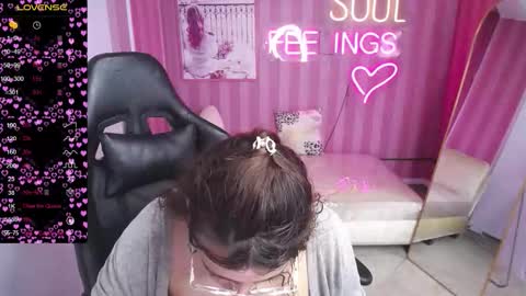  evoni  online show from 09-09-25, 01:38