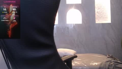  evoni  online show from 10-11-25, 01:16