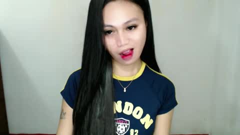 STEFFANNY WELL. online show from 03-02-25, 12:20