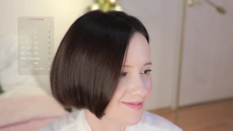 Essie  online show from 01-06-25, 12:48