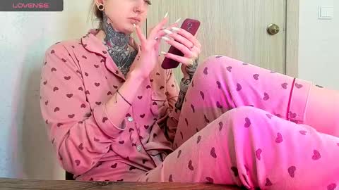 Alis online show from 02-13-25, 01:59