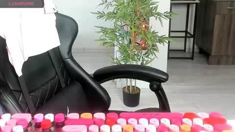 Alis online show from 06-11-26, 07:28