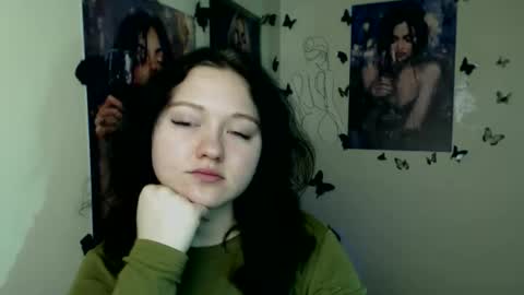 Alice online show from 12-05-25, 07:28