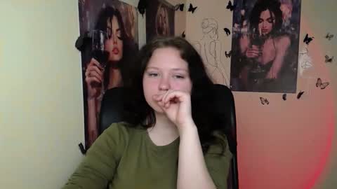 Alice online show from 04-18-26, 06:39