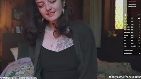 Snapshot of _freckles chatting on 05-20-26, 10:16 Jacqui Queen goddess motorcycle mozzarella Jaq next livestream see bio online show from 05-20-26, 10:16