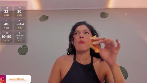 Snapshot of _frida_1 chatting on 10-06-25, 01:08 Frida online show from 10-06-25, 01:08