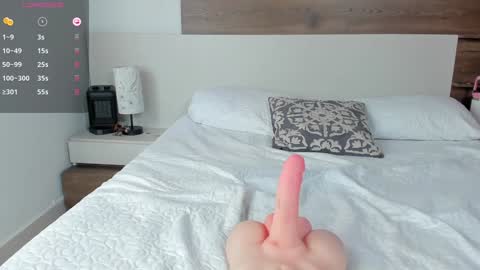 Snapshot of _fullmoon chatting on 12-26-24, 06:43 fullmoon online show from 12-26-24, 06:43